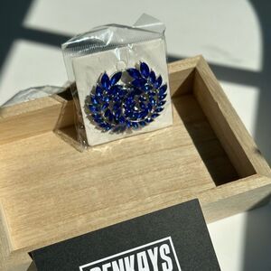 DENKAYS BLUE FLOWER EARRINGS​